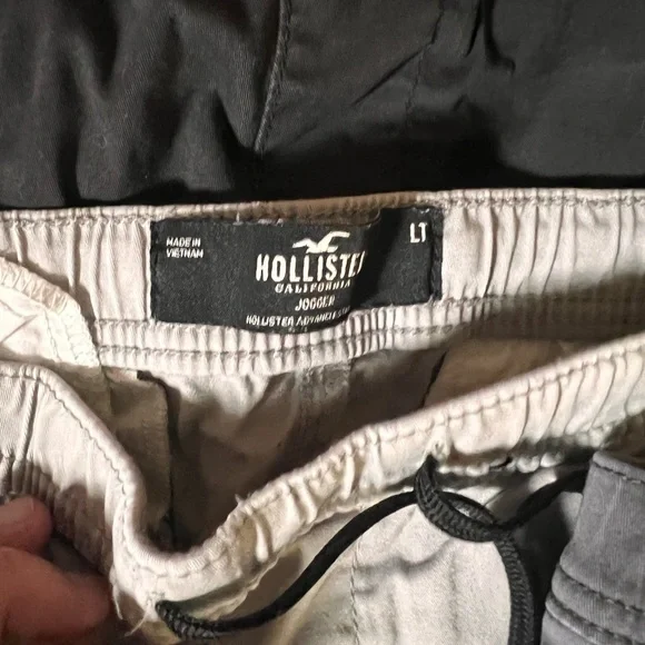 Hollister Black and Gray Jogger Pants - Picture 4 of 5